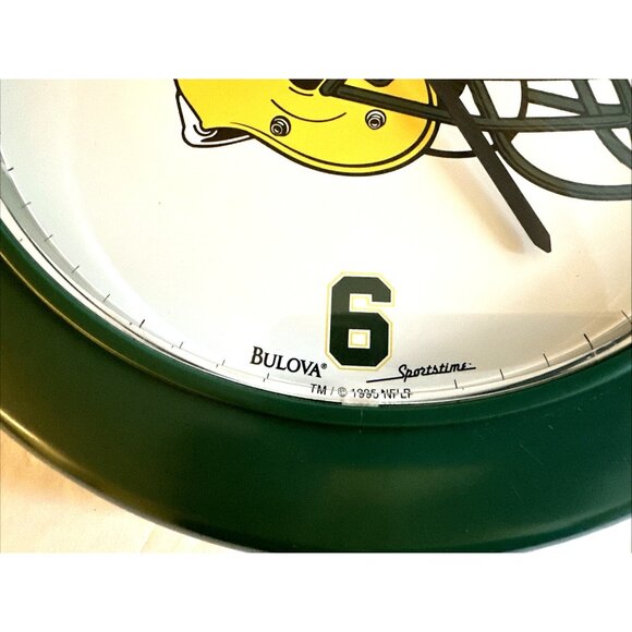 1995 Green Bay Packers Bulova Wall Clock NFL Football Round 11.5" Analog New Box - Picture 3 of 7